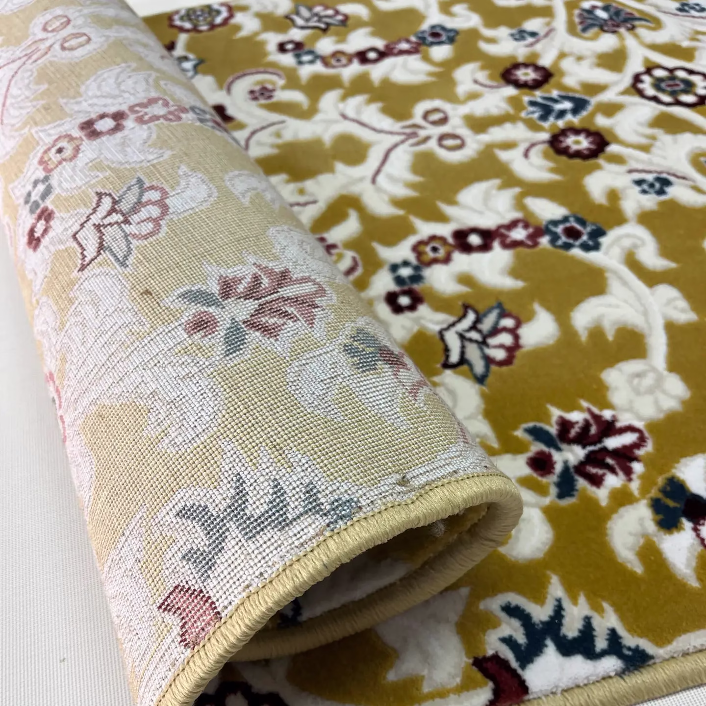 Soft and cozy bedroom carpet from Mostafawi Carpets Dubai
